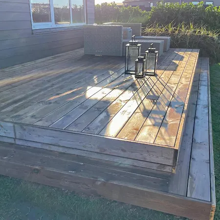 3 Bedroom Amazing In Casa vacanze Bogense