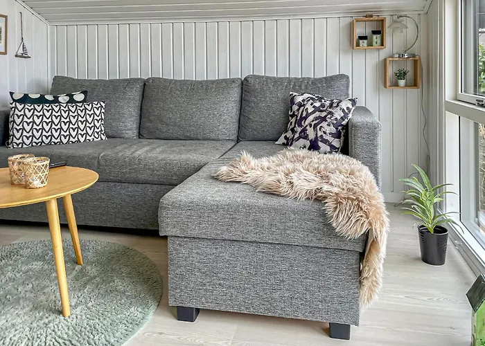 3 Bedroom Amazing In Prázdninový dům